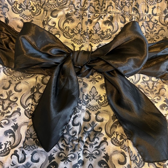 Black and silver strapless dress - Picture 2 of 3